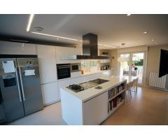 Chalet en Venta en Alfaz del Pí / LAlfàs Del Pi, Alicante