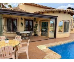 Chalet en Alquiler en Calpe / Calp, Alicante