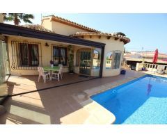 Chalet en Alquiler en Calpe / Calp, Alicante