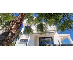 Chalet en Alquiler en la Nucia, Alicante