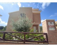 Chalet en Alquiler en la Nucia, Alicante