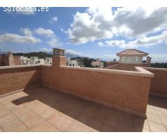 Chalet en Alquiler en la Nucia, Alicante