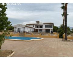 Chalet en Alquiler en Altea la Vella, Alicante