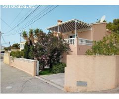 Chalet en Venta en la Nucia, Alicante