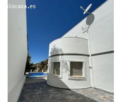 Chalet en Alquiler en Altea la Vella, Alicante