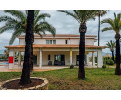 Chalet en Alquiler en Alfaz del Pí / LAlfàs Del Pi, Alicante