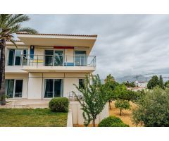 Chalet en Alquiler en Alfaz del Pí / LAlfàs Del Pi, Alicante