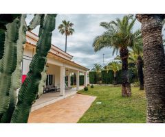 Chalet en Alquiler en Alfaz del Pí / LAlfàs Del Pi, Alicante