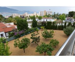 Chalet en Alquiler en Alfaz del Pí / LAlfàs Del Pi, Alicante
