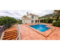 Chalet en Alquiler en Alfaz del Pí / LAlfàs Del Pi, Alicante