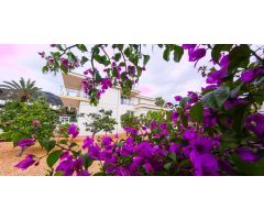 Chalet en Alquiler en Alfaz del Pí / LAlfàs Del Pi, Alicante