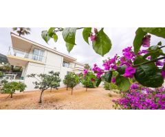 Chalet en Alquiler en Alfaz del Pí / LAlfàs Del Pi, Alicante