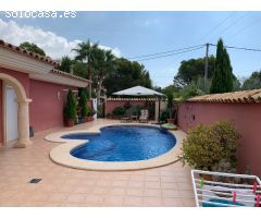 Chalet en Alquiler en Altea la Vella, Alicante