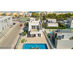 Chalet en Venta en Orihuela Costa, Alicante