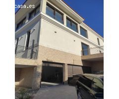 Villa de Lujo en Venta en Benidorm, Alicante