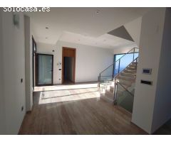 Villa de Lujo en Venta en Benidorm, Alicante