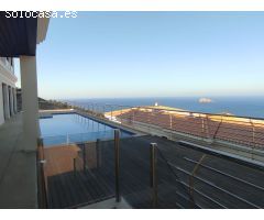 Villa de Lujo en Venta en Benidorm, Alicante