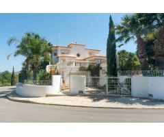 Chalet en Venta en Parcent, Alicante