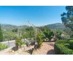 Chalet en Venta en Parcent, Alicante