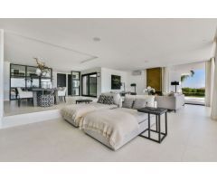 Villa de Lujo en Venta en Alfaz del Pí / LAlfàs Del Pi, Alicante