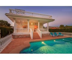 Chalet en Venta en Alfaz del Pí / LAlfàs Del Pi, Alicante