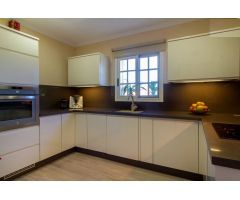 Chalet en Venta en Alfaz del Pí / LAlfàs Del Pi, Alicante