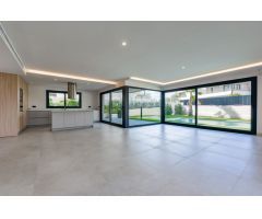 Chalet en Venta en Alfaz del Pí / LAlfàs Del Pi, Alicante