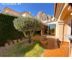 Chalet en Venta en Polop de la Marina, Alicante