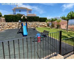 Chalet en Venta en Polop de la Marina, Alicante