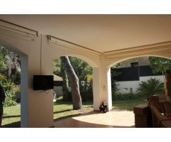 Chalet en Venta en Orihuela Costa, Alicante