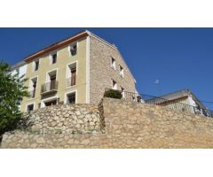 Hotel en Venta en Guadalest, Alicante