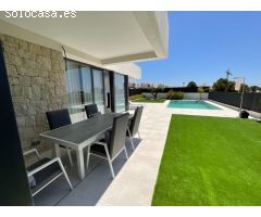 Chalet en Alquiler en Finestrat, Alicante