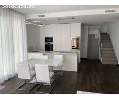 Chalet en Alquiler en Finestrat, Alicante