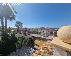 Chalet en Alquiler en Finestrat, Alicante
