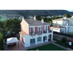 Chalet en Alquiler en Finestrat, Alicante
