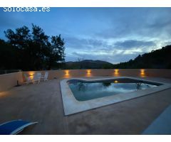 Chalet en Alquiler en Finestrat, Alicante
