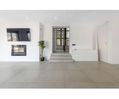 Chalet en Alquiler en Alfaz del Pí / LAlfàs Del Pi, Alicante