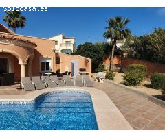 Chalet en Alquiler en Calpe / Calp, Alicante