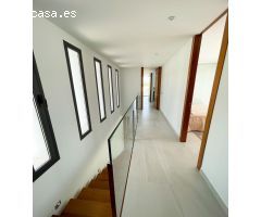 Chalet en Alquiler en Finestrat, Alicante