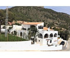 Villa de Lujo en Venta en Calpe / Calp, Alicante
