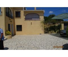Chalet en Venta en Benissa, Alicante