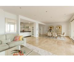 Villa de Lujo en Alquiler en Teulada, Alicante