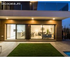 Villa de Lujo en Venta en La Roda, Murcia