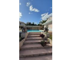 Chalet en Alquiler en la Nucia, Alicante