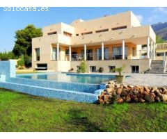 Villa de Lujo en Venta en Altea la Vella, Alicante