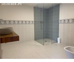 Villa de Lujo en Venta en Alfaz del Pí / LAlfàs Del Pi, Alicante