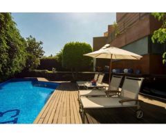 Villa de Lujo en Venta en Barcelona, Barcelona