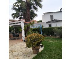 Chalet en Venta en El Olivar, Valencia