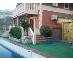 Chalet en Venta en Confrides, Alicante
