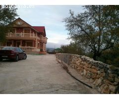 Chalet en Venta en Confrides, Alicante